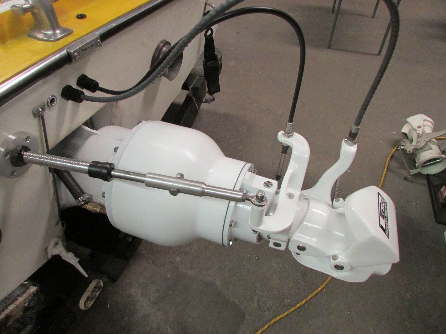 [Question] Cable thru hull fittings and Tachs